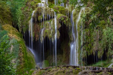 Kruşuna Şelaleleri, Lovech bölgesi, Bulgaristan 'ın inanılmaz manzarası
