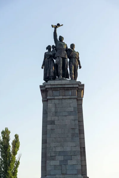Sofia Bulgarien Juli 2021 Sonnenuntergang Denkmal Der Sowjetarmee Sofia Bulgarien — Stockfoto