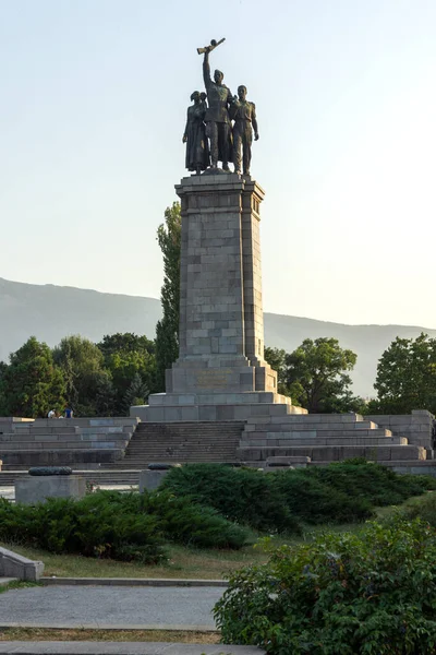 Sofia Bulgarie Juillet 2021 Coucher Soleil Sur Monument Armée Soviétique — Photo