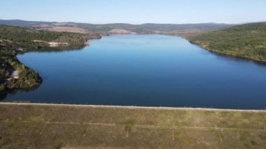Bulgaristan 'ın Pernik Bölgesi, Pchelina Reservoir havadan görüşü