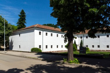 VIDIN, BULGARIA - 23 Mayıs 2021: Bulgaristan 'ın Vidin kentinin merkezindeki Kışla Müzesi