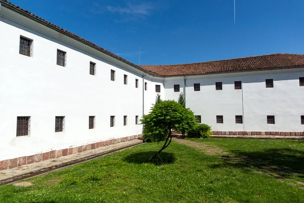 VIDIN, BULGARIA - 23 Mayıs 2021: Bulgaristan 'ın Vidin kentinin merkezindeki Kışla Müzesi