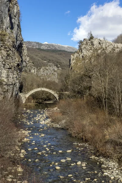 Brug van Kontodimos, Pindosgebergte, Zagori, Epirus — Stockfoto