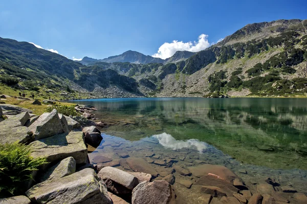 Danau Ikan Banderishko, Pegunungan Pirin — Stok Foto