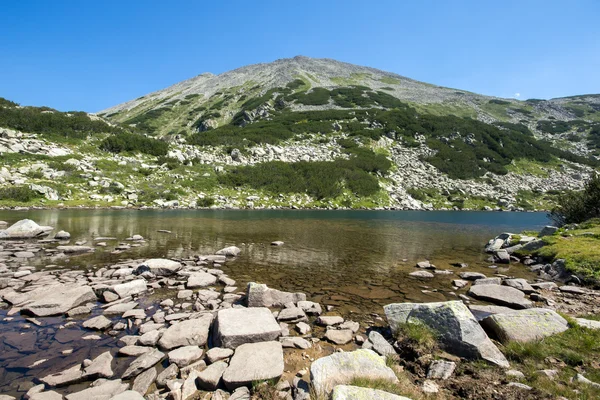 O Lago Longo, Montanha Pirin — Fotografia de Stock