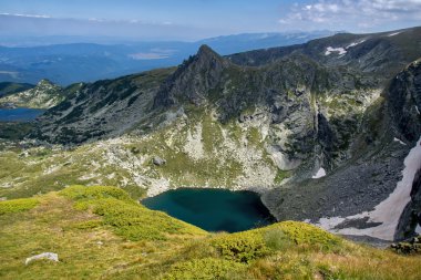 İki Yataklı göl, Rila yedi göller, Rila Dağı