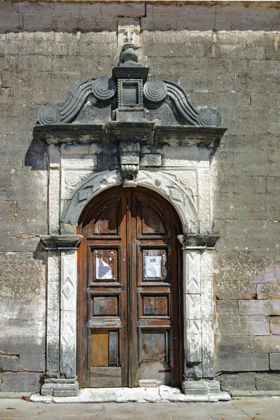 Mittelalterliche Steinkirche in der Stadt Lefkada — Stockfoto