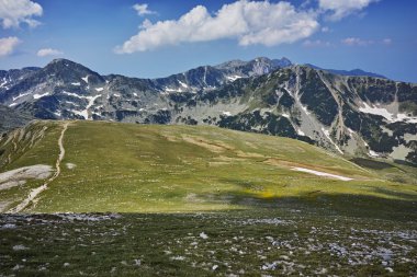 Mount Vihren, Pirin Dağı tırmanışı yolu