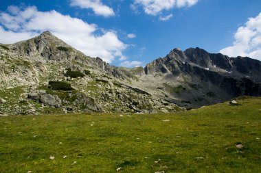 Pirin dağ Yalovarnika doruklarına şaşırtıcı panorama
