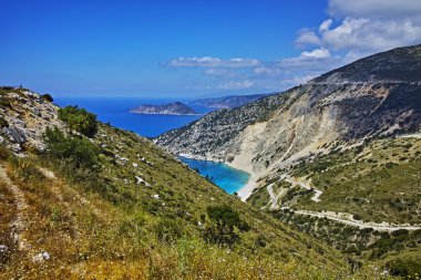 Panoramik manzaralı güzel Myrtos beach, Kefalonia, Ionian Islands
