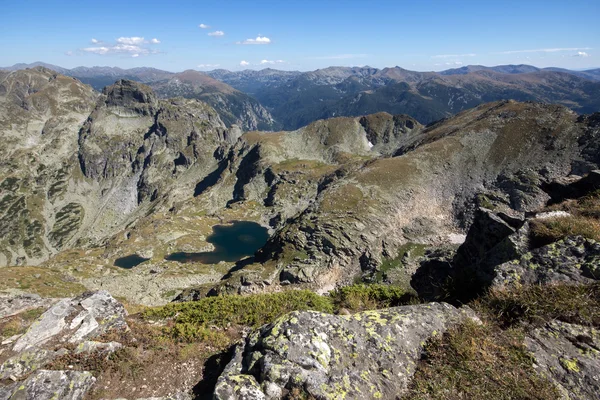 Elenski jezera a Orlovets peak, Rilského pohoří — Stock fotografie