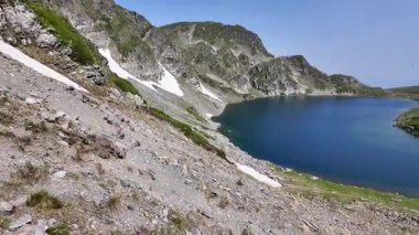 Bulgaristan 'ın Yedi Rila Gölü yakınlarındaki Rila Dağı' nın muhteşem manzarası