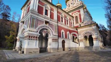 Bulgaristan 'ın Stara Zagora bölgesindeki Shipka kasabasındaki Rus kilisesi olarak bilinen Shipka Manastırı Kutsal Doğuş