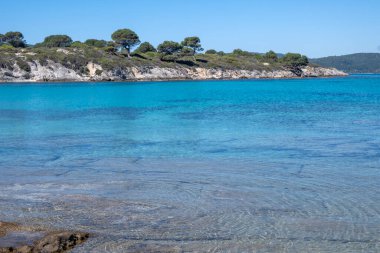 Karydi Sahili yakınlarındaki Sithonia kıyı şeridi, Chalkidiki, Orta Makedonya, Yunanistan