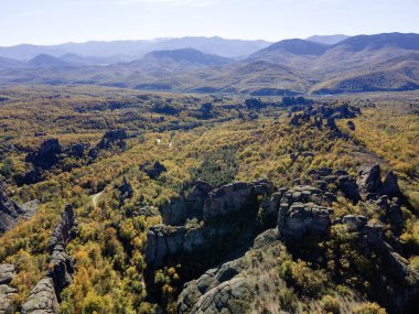 Bulgaristan 'ın Belogradchik Kayalıkları, Vidin Bölgesi İnanılmaz Sonbahar Hava Görüntüsü