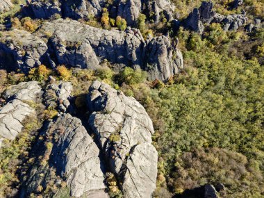 Bulgaristan 'ın Belogradchik Kayalıkları, Vidin Bölgesi İnanılmaz Sonbahar Hava Görüntüsü