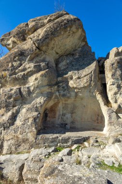 Bulgaristan 'ın Kardzhali Bölgesi, Perperikon antik Trakya kentinin sonbahar manzarası