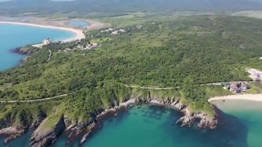 Bulgaristan 'ın Burgaz Bölgesi Smokinya Sahili yakınlarındaki Karadeniz kıyılarının hava manzarası 