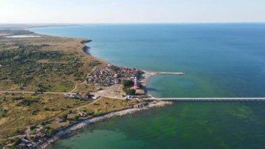 Bulgaristan 'ın Dobrich Bölgesi' ndeki Şabla Burnu yakınlarındaki Karadeniz kıyılarının hava manzarası