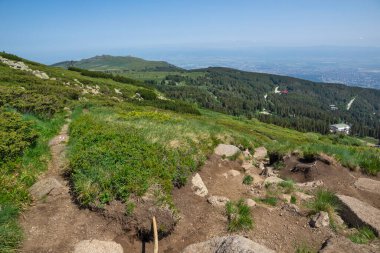 Bulgaristan 'ın Vitosha Dağı' nın İnanılmaz Bahar Manzarası