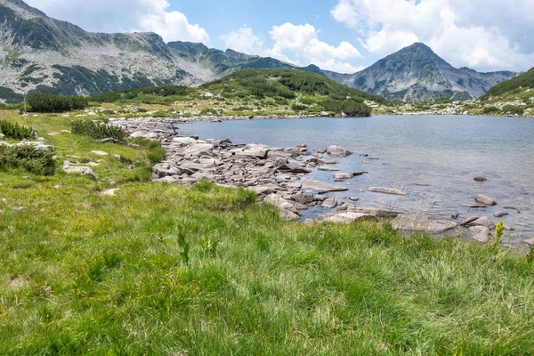 Bulgaristan 'ın Banderitsa Bölgesi yakınlarındaki Pirin Dağı' nın Şaşırtıcı Manzarası