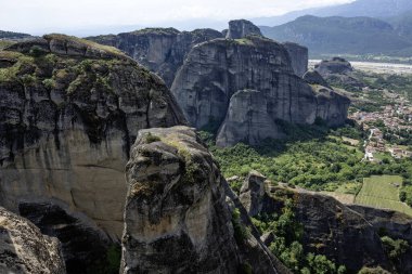 Meteora Manastırları, Teselya, Yunanistan 'ın İnanılmaz Panoramik Manastırı