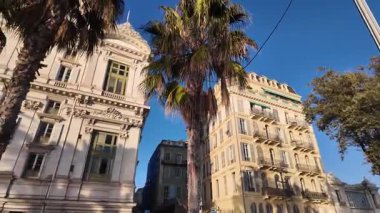 Nazik, FRANCE - 25 Ocak 2024: Nice, Provence Alpes-Cote d 'Azur, Fransa Kıyı Caddesi Panoraması