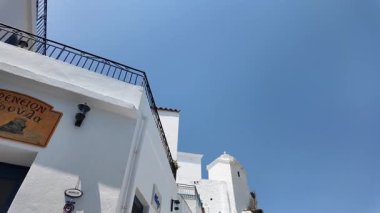 SKOPELOS, GREECE - HAZİRAN 06, 2025: the Amazing Panorama of β elos town, Sporades, Teselya, Yunanistan