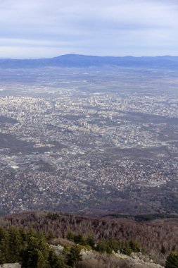 Bulgaristan 'ın Kamen Del zirvesi yakınlarındaki Vitosha Dağı' nın şaşırtıcı sonbahar manzarası