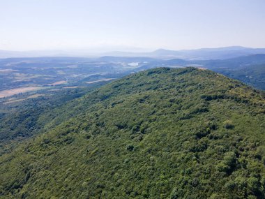 Rudina Dağı, Pernik Bölgesi, Bulgaristan 'ın İnanılmaz Yaz Manzarası