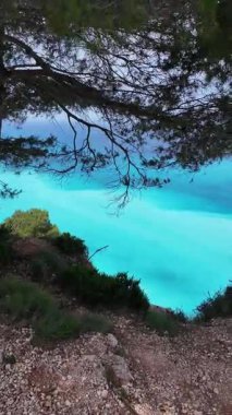 Yunanistan 'ın İyon Adaları' ndaki Egremni Sahili yakınlarındaki Lefkada Sahili 'nin Muhteşem Panoraması