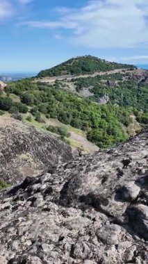 Meteora Manastırları, Teselya, Yunanistan 'ın Bahar Panoramik Manastırı