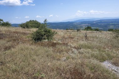Rudina Dağı, Pernik Bölgesi, Bulgaristan 'ın İnanılmaz Yaz Manzarası
