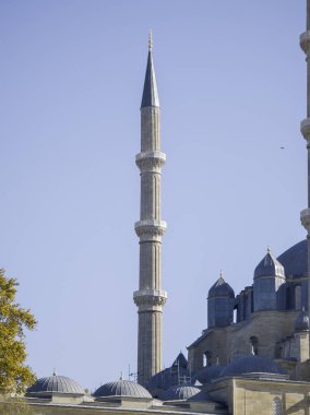 EDIRNE, TURKEY - Kasım 02, 2024: Edirne şehir merkezinin panoramik manzarası, Doğu Trakya, Türkiye