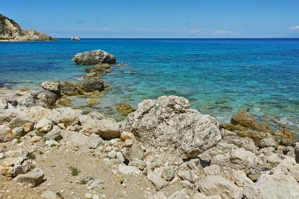 Vue imprenable sur la plage d'Agios Nikitas, Leucade, Îles Ioniennes — Photo