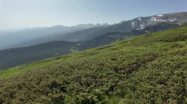 Bulgaristan 'ın Yedi Rila Gölü yakınlarındaki Rila Dağı' nın muhteşem manzarası