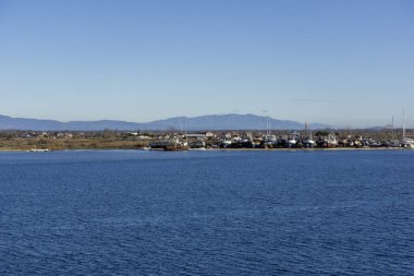 KERAMOTİ, GREECE - 26 Aralık 2025: Keramoti, Doğu Makedonya ve Trakya 'nın inanılmaz manzarası, Yunanistan