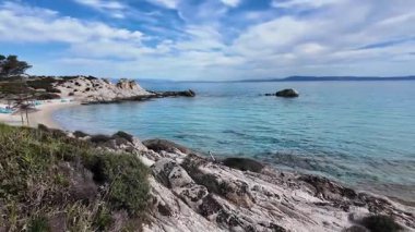 Orange Beach, Chalkidiki, Orta Makedonya ve Yunanistan yakınlarındaki Sithonia kıyı şeridinin inanılmaz manzarası