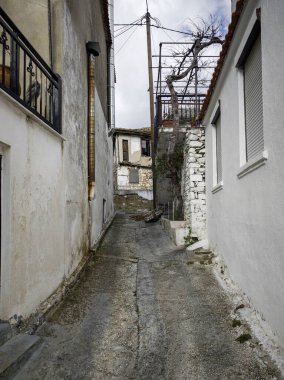 TheOLOGOS, THASOS, GREECE - 27 Aralık 2025: Thassos Adası, Doğu Makedonya ve Trakya, Yunanistan 'da Theologos Köyü Panoraması