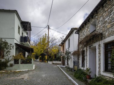 TheOLOGOS, THASOS, GREECE - 27 Aralık 2025: Thassos Adası, Doğu Makedonya ve Trakya, Yunanistan 'da Theologos Köyü Panoraması
