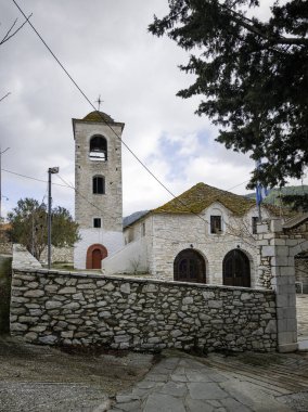 TheOLOGOS, THASOS, GREECE - 27 Aralık 2025: Thassos Adası, Doğu Makedonya ve Trakya, Yunanistan 'da Theologos Köyü Panoraması