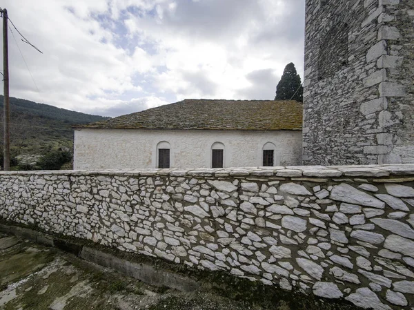 TheOLOGOS, THASOS, GREECE - 27 Aralık 2025: Thassos Adası, Doğu Makedonya ve Trakya, Yunanistan 'da Theologos Köyü Panoraması