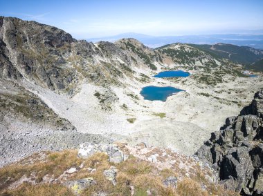 Bulgaristan 'ın Musala zirvesi etrafındaki Rila Dağı' nın yaz manzarası