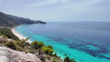 Pefkoulia plajı yakınlarındaki Lefkada 'nın muhteşem manzarası, İyon Adaları, Yunanistan