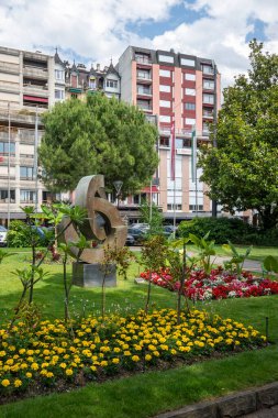 MONTREUX, SWitzERLAND - 19 Haziran 2023: Montreux, Vaud Kantonu, İsviçre Yaz Panoraması