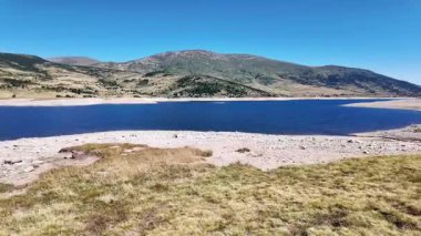 Belmeken Barajının Yaz Manzarası, Rila Dağı, Bulgaristan