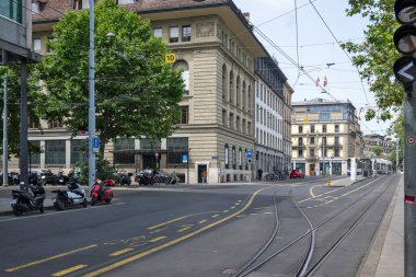 GENEVA, SWitzERLAND - 20 Haziran 2023: İsviçre 'nin Cenevre kentinin şaşırtıcı panoramik manzarası