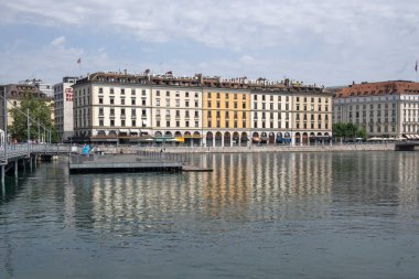 GENEVA, SWitzERLAND - 20 Haziran 2023: İsviçre 'nin Cenevre kentinin şaşırtıcı panoramik manzarası