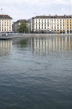 GENEVA, SWitzERLAND - 20 Haziran 2023: İsviçre 'nin Cenevre kentinin şaşırtıcı panoramik manzarası
