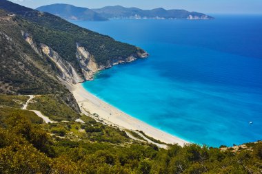 Panoramik manzaralı güzel Myrtos beach, Kefalonia, Ionian Islands